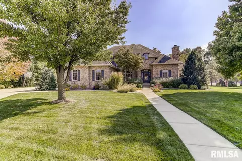 3400 Embassy Dr, Springfield, IL 62711 photo 1