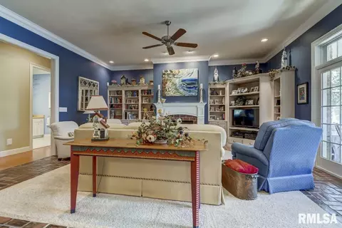 3400 Embassy Dr, Springfield, IL 62711 photo 18