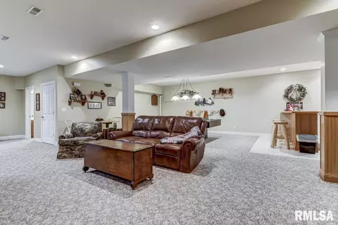 3400 Embassy Dr, Springfield, IL 62711 photo 37