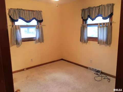 2405 Dunwich Dr, Springfield, IL 62702 photo 13