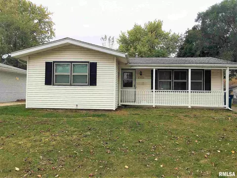 2405 Dunwich Dr, Springfield, IL 62702 photo 1