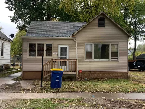 1117 N 15th St, Springfield, IL 62702 photo 1