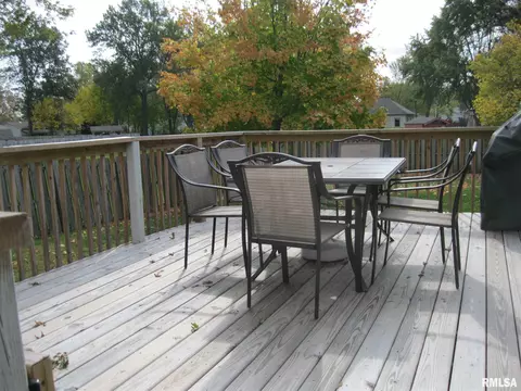 14 Spring Rd, Riverton, IL 62561 photo 3