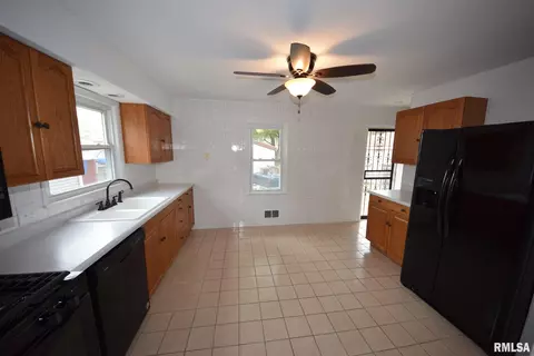 22 Rosaria Rd, Springfield, IL 62702 photo 14