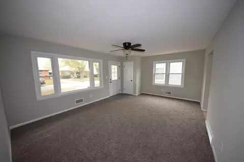 22 Rosaria Rd, Springfield, IL 62702 photo 3