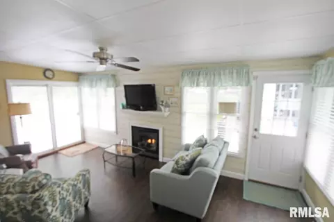 1408 N 7th St, Springfield, IL 62702 photo 16