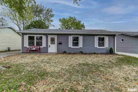 1615 Fairfield Dr, Springfield, IL 62702 photo 1