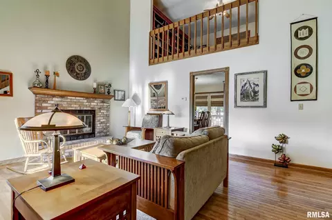 1808 S Cog Mill Ct, Springfield, IL 62704 photo 8