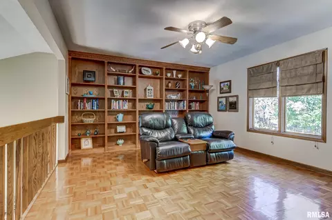 1808 S Cog Mill Ct, Springfield, IL 62704 photo 21