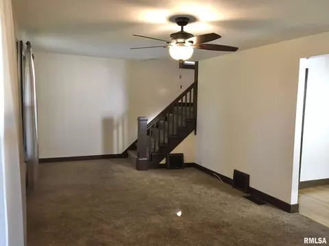 1503 N 9th St, Springfield, IL 62702 photo 8