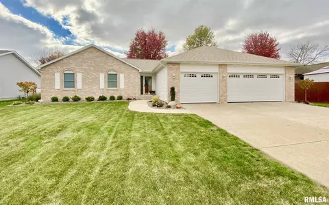 1408 E Hoechester Rd, Springfield, IL 62712 photo 1