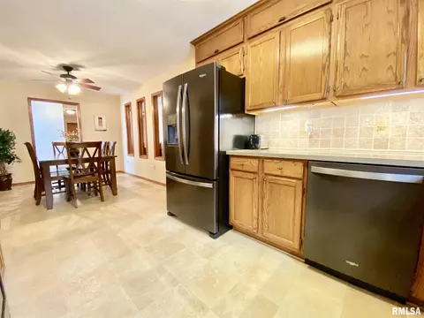 1408 E Hoechester Rd, Springfield, IL 62712 photo 10