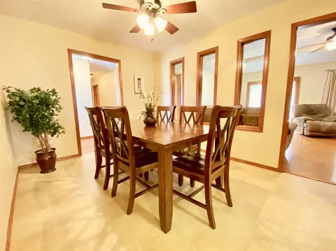 1408 E Hoechester Rd, Springfield, IL 62712 photo 11