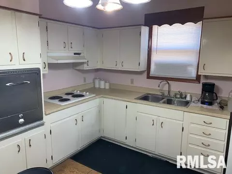 1604 E Keys Ave, Springfield, IL 62702 photo 6