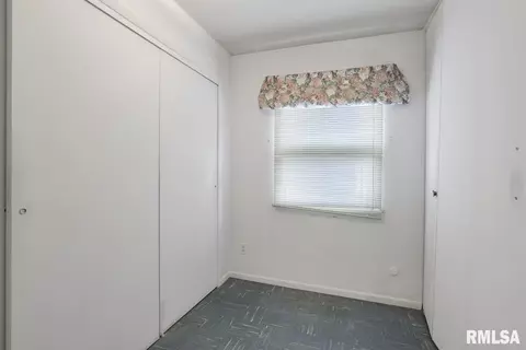 1720 W Jackson St, Springfield, IL 62704 photo 17