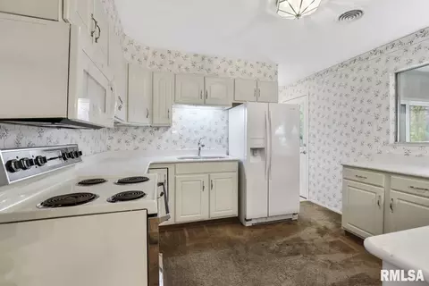 1720 W Jackson St, Springfield, IL 62704 photo 10