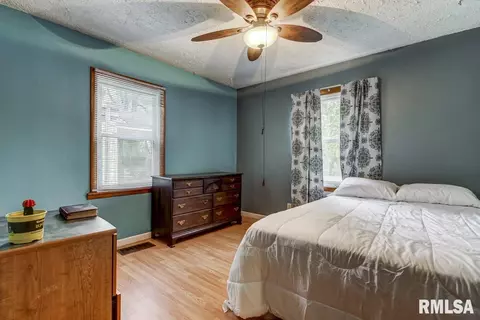 2216 Montgomery Ln, Springfield, IL 62703 photo 3