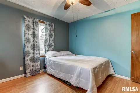 2216 Montgomery Ln, Springfield, IL 62703 photo 4