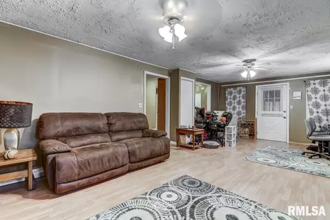 2216 Montgomery Ln, Springfield, IL 62703 photo 10