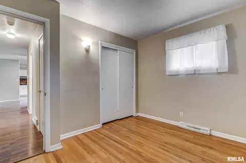 2352 Blackhawk Ave, Springfield, IL 62702 photo 19