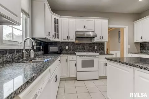 4901 Bears Paw Rd, Springfield, IL 62711 photo 31