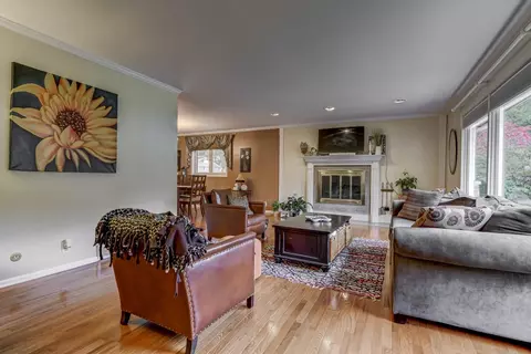 2022 Briarcliff Dr, Springfield, IL 62704 photo 8