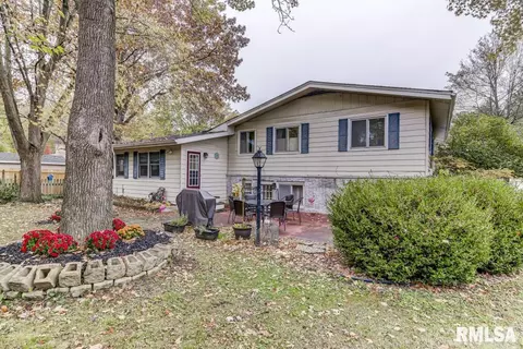 2022 Briarcliff Dr, Springfield, IL 62704 photo 3