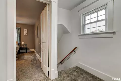 1615 S Spring St, Springfield, IL 62704 photo 24
