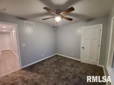 2424 E Lake Shore Dr, Springfield, IL 62712 photo 27