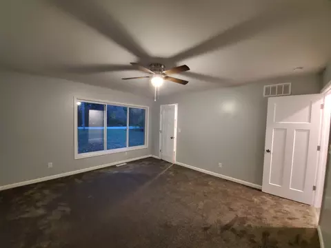 2424 E Lake Shore Dr, Springfield, IL 62712 photo 26