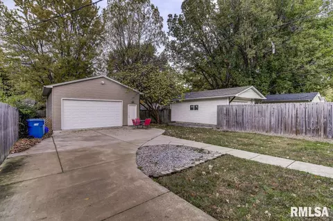 1901 Dial Ct, Springfield, IL 62704 photo 24