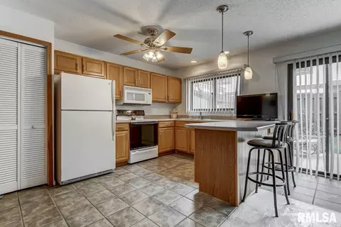6 Juniper Ln, Springfield, IL 62704 photo 7