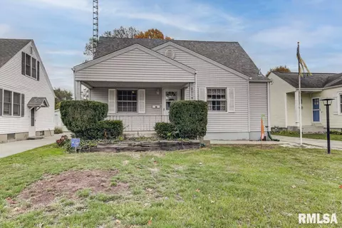 2024 N 6th St, Springfield, IL 62702 photo 1