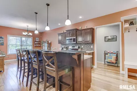 1616 Hoechester Rd, Springfield, IL 62712 photo 12