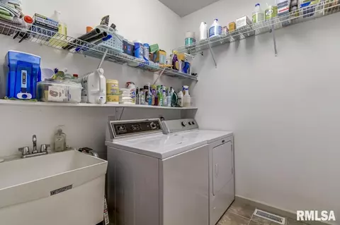 1616 Hoechester Rd, Springfield, IL 62712 photo 16