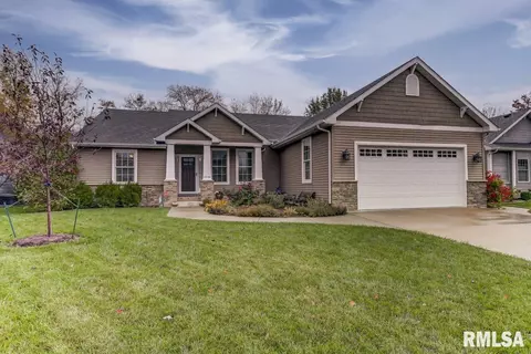 1616 Hoechester Rd, Springfield, IL 62712 photo 1