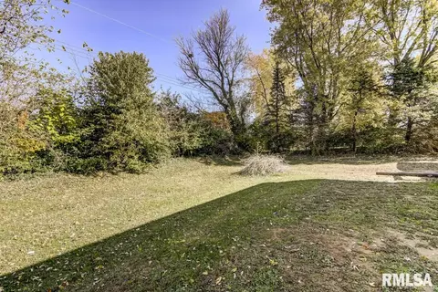 203 Hickory St, Athens, IL 62613 photo 31