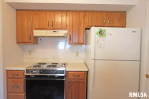116 Norwalk Rd, Springfield, IL 62704 photo 8
