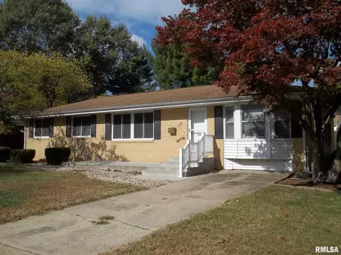 115 Circle Dr, Springfield, IL 62703 photo 1