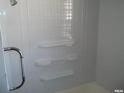115 Circle Dr, Springfield, IL 62703 photo 12