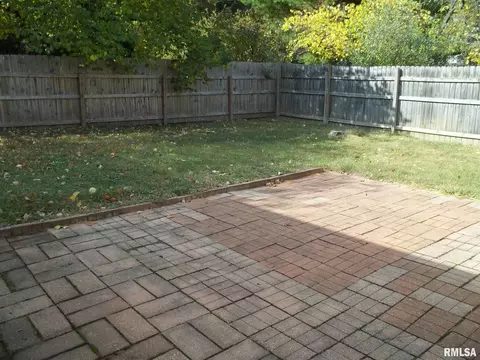 115 Circle Dr, Springfield, IL 62703 photo 21