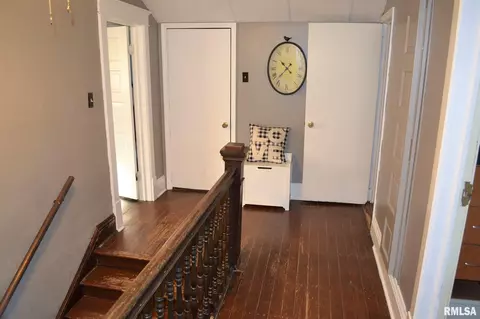 307 E Sycamore St, Thayer, IL 62689 photo 28