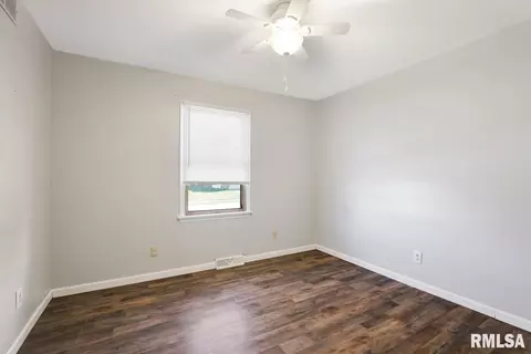 5269 Buford St, Springfield, IL 62703 photo 9