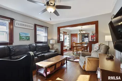 1025 N 2nd St, Springfield, IL 62702 photo 8