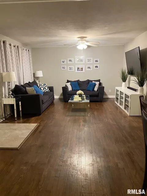 57 Nottingham Rd, Springfield, IL 62704 photo 7