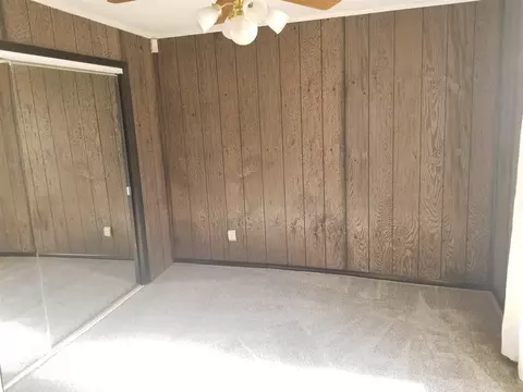 1819 S 9th St, Springfield, IL 62703 photo 9