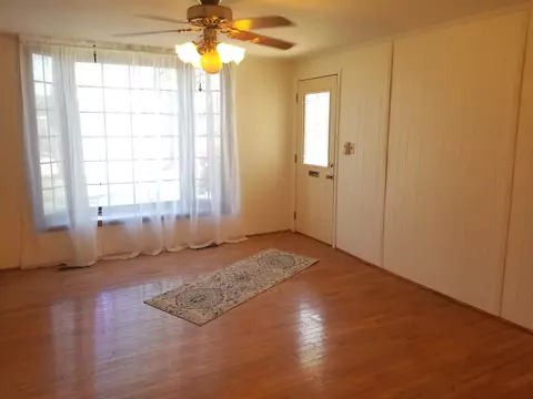 1819 S 9th St, Springfield, IL 62703 photo 6