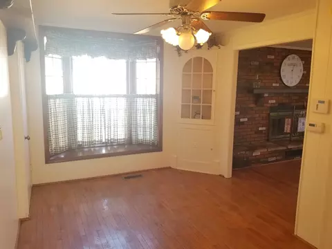 1819 S 9th St, Springfield, IL 62703 photo 15