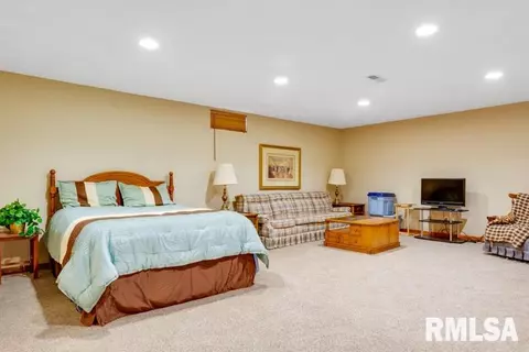 97 Interlacken Rd, Springfield, IL 62704 photo 22
