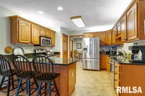 97 Interlacken Rd, Springfield, IL 62704 photo 11